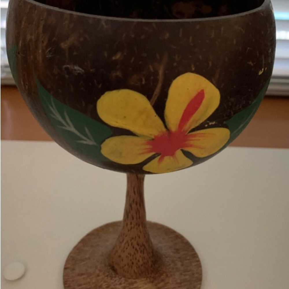 Handmade Coconut Wine Goblet Glass Serving Bowl Cup Hand Carved Hawaiian Artisan - Picture 2 of 4